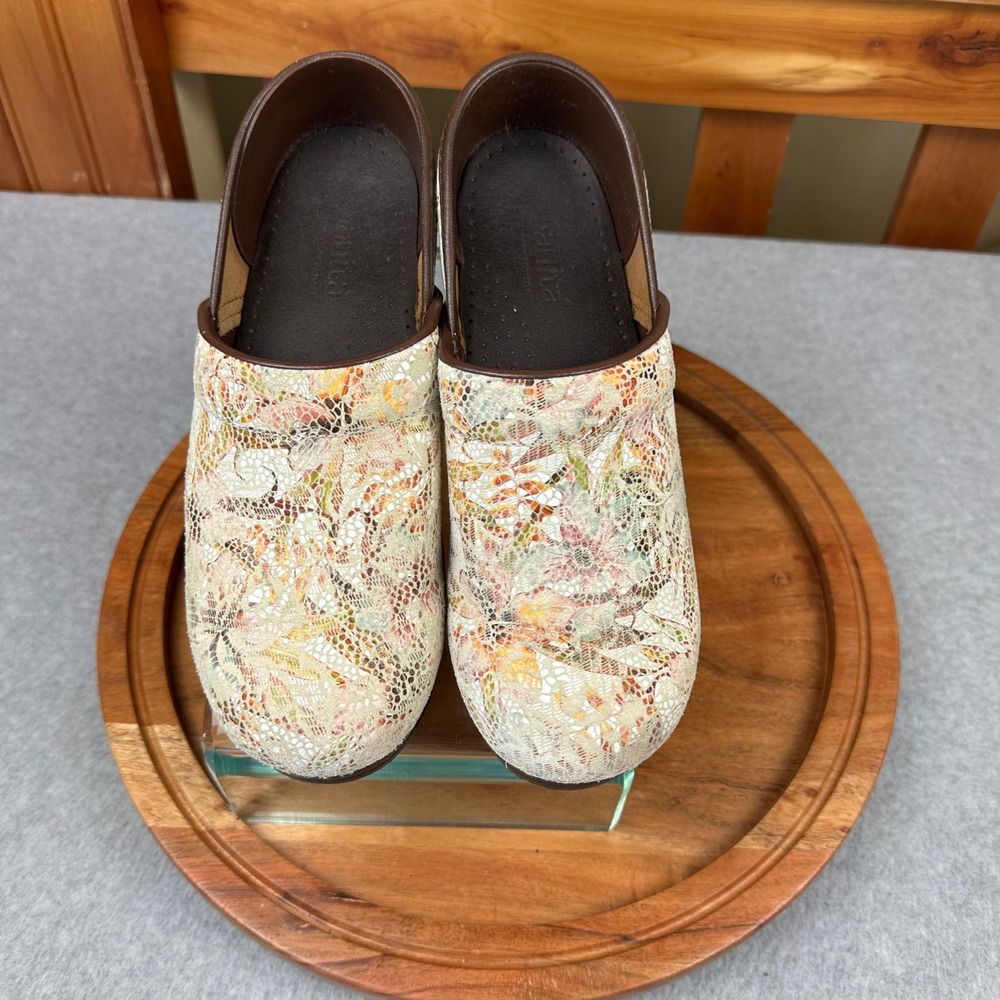 Sanita Professional Clogs Womens 39 Floral Lace Snakeskin Print Multi Brown Rare - Picture 3 of 9